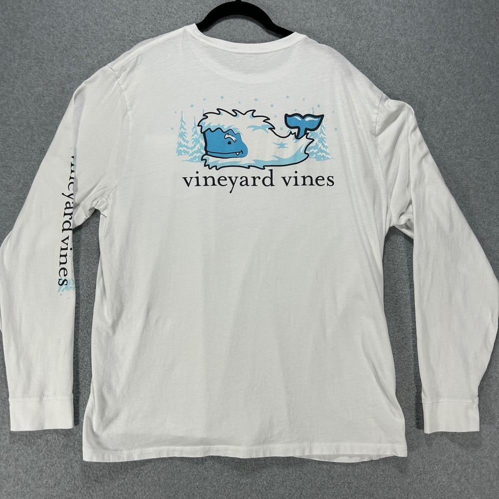 Vineyard Vines T-Shirt Yeti Whale Mens XL White Preppy Winter Casual